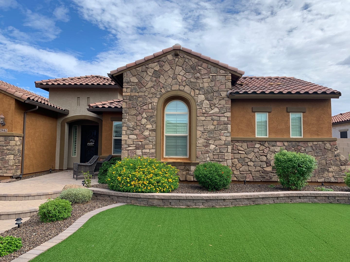 gilbert-window-cleaning-1.jpg Gilbert Window Cleaning by Olsen Brothers Window Cleaning