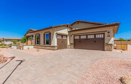 gilbert-window-cleaning-6.jpg Residential window cleaning in Gilbert, Az. Olsen Brothers